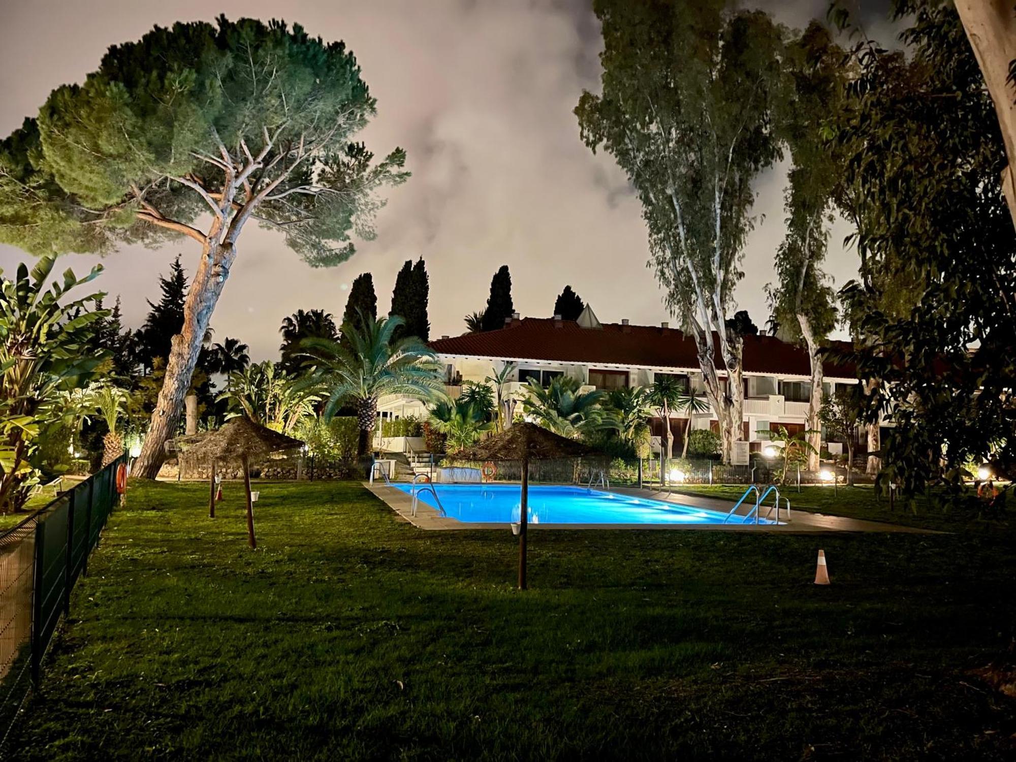 Puerto Banus Crystal Suite 마르베야 외부 사진